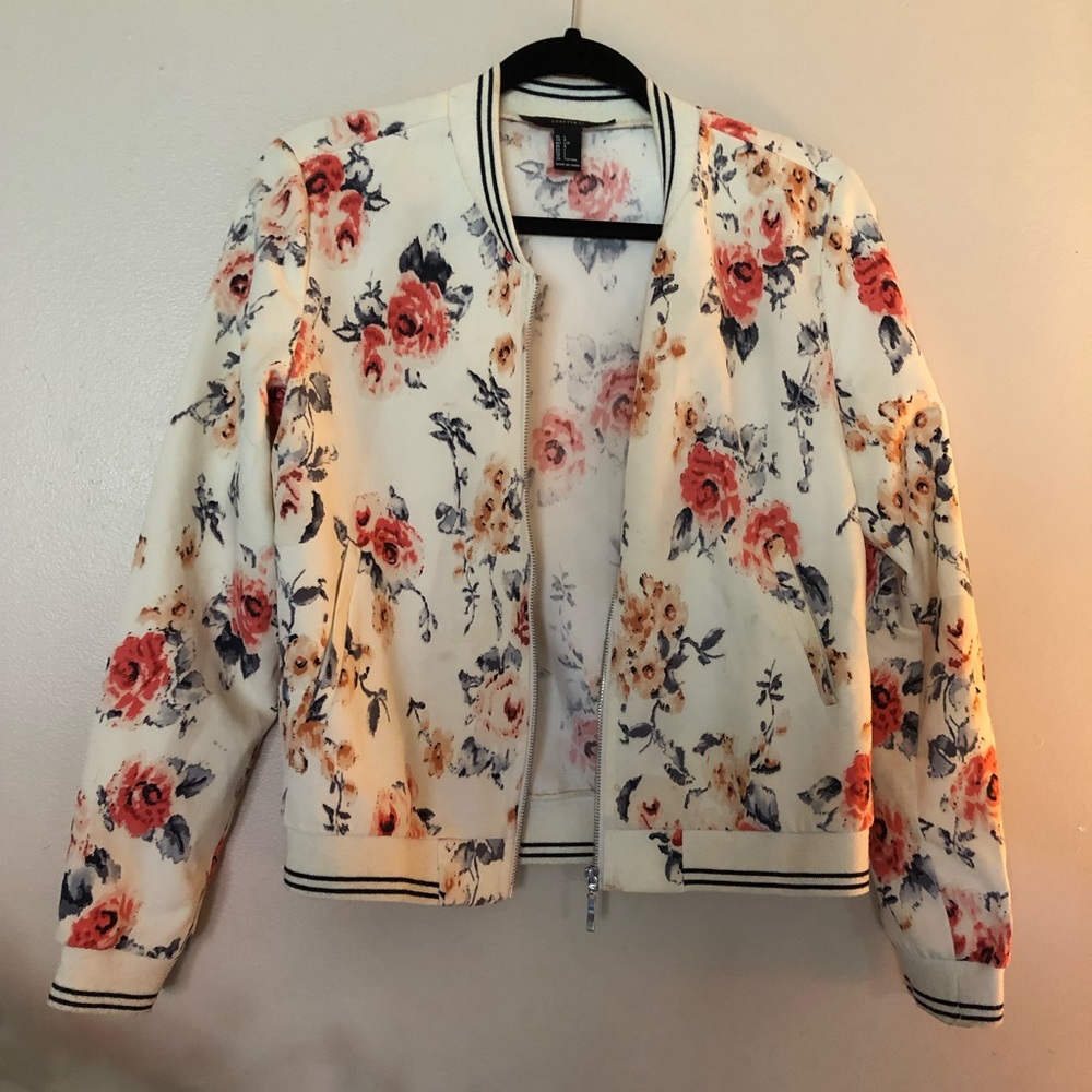 Casual springtime floral bomber